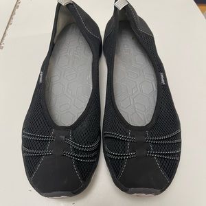 JSport by Jambu Women's Spin Encore Ballet Flat